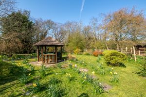 Gardens- click for photo gallery